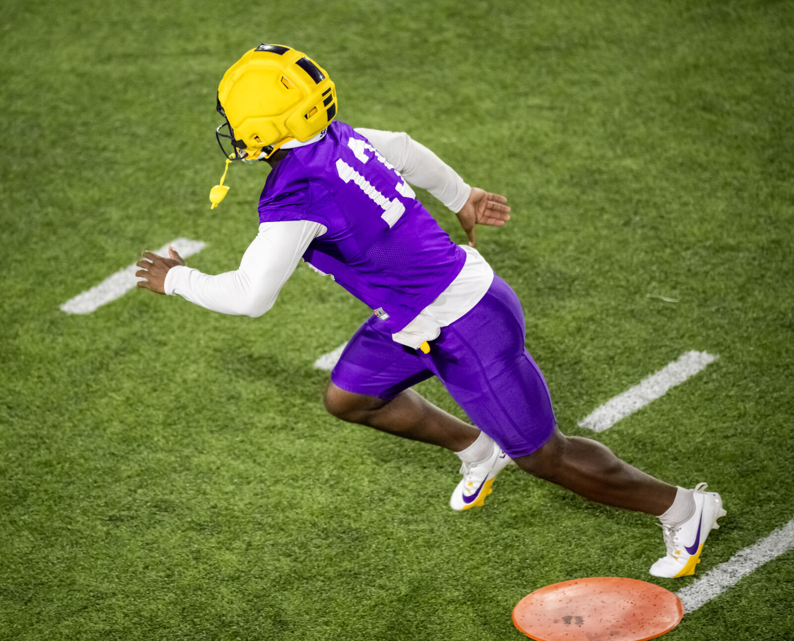 NO.lsucamp.081625_2297 MJ.JPG